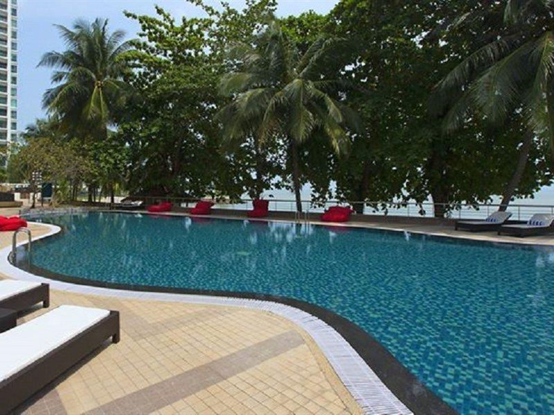 Hotel Mercure Penang 4*